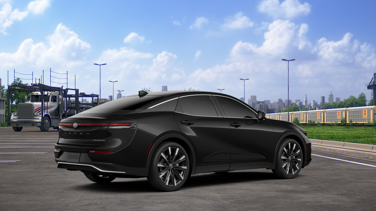 2026 Toyota Crown Platinum
