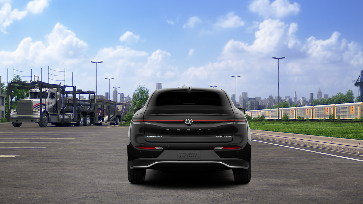2026 Toyota Crown Platinum