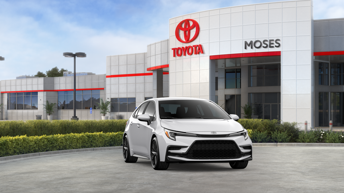 2026 Toyota Corolla HYBRID SE AWD
