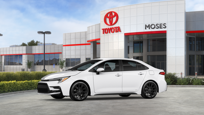 2026 Toyota Corolla HYBRID SE AWD