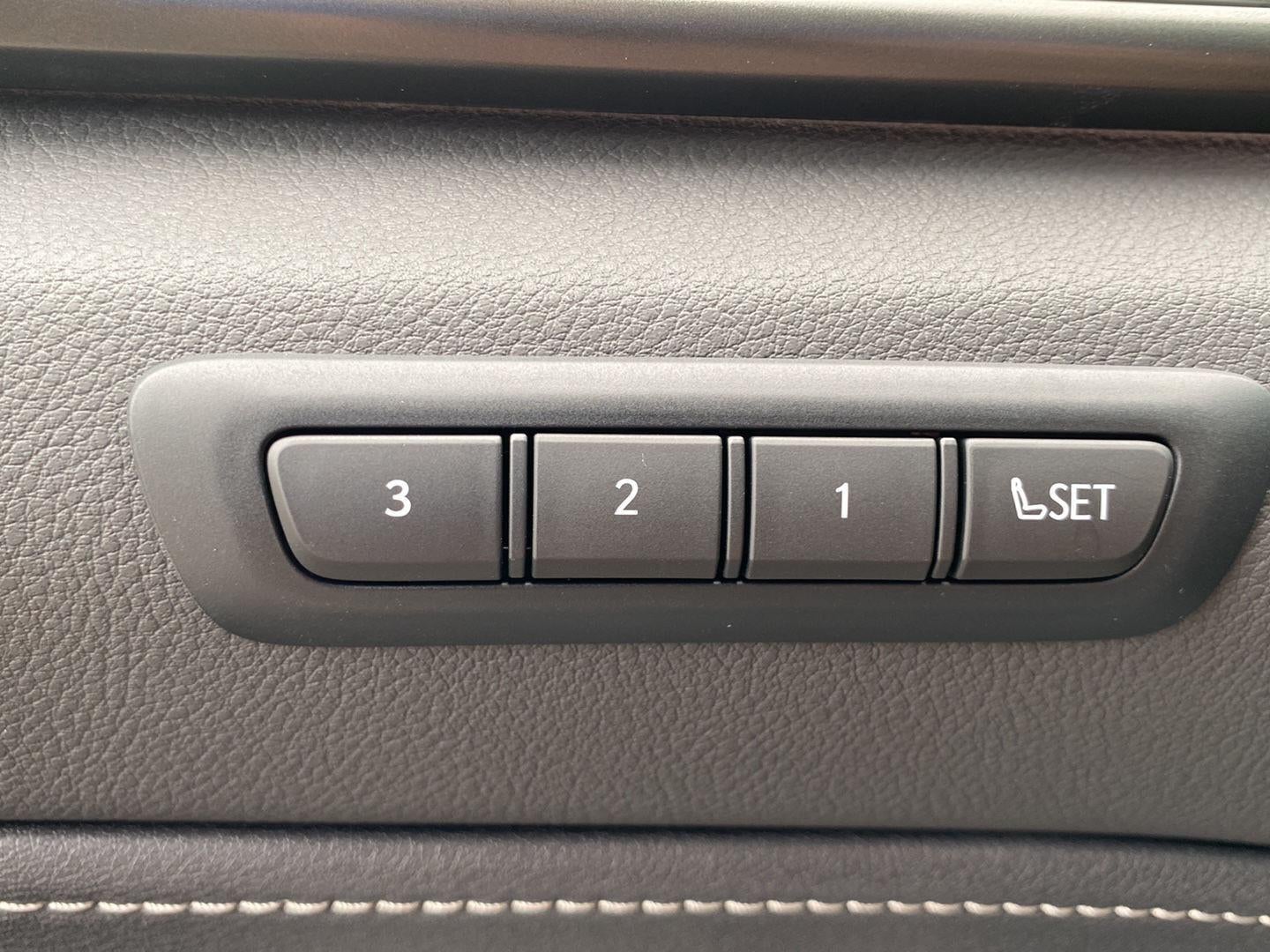 2026 Lexus NX 350h PREMIUM AWD PREMIUM