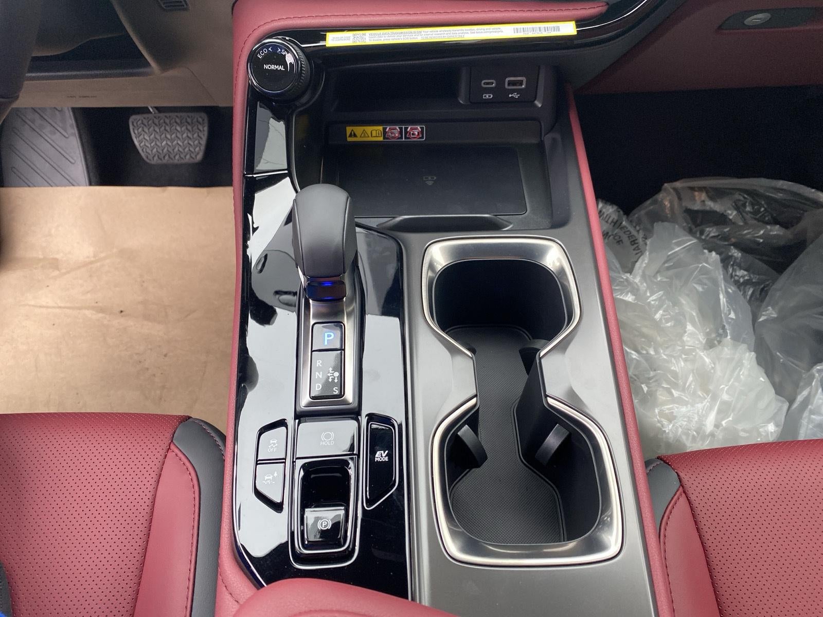 2026 Lexus NX 350h PREMIUM AWD PREMIUM