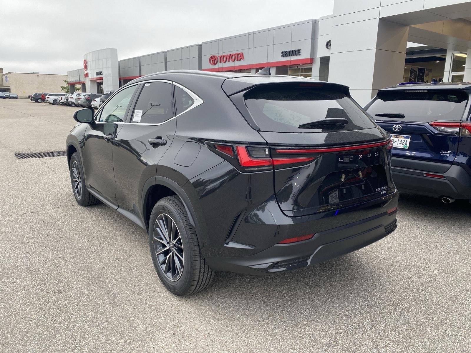 2026 Lexus NX 350h PREMIUM AWD PREMIUM