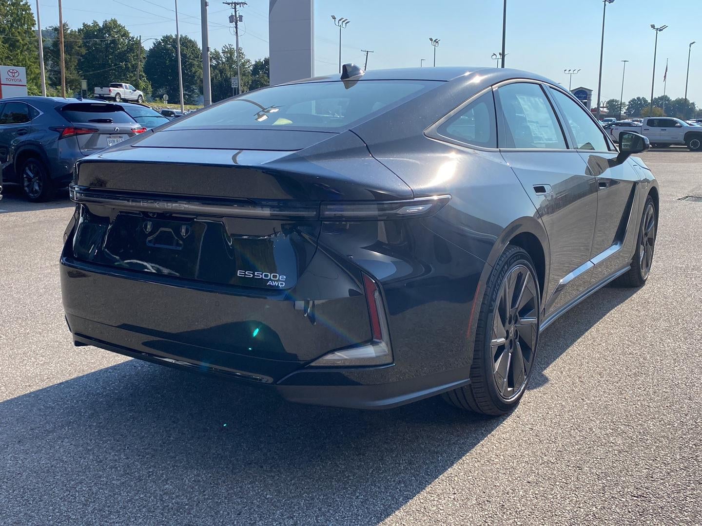 2026 Lexus ES 500e PREMIUM AWD PREMIUM AWD