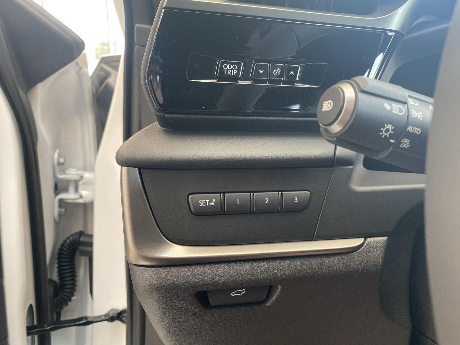 2026 Lexus RZ 450e PREMIUM AWD