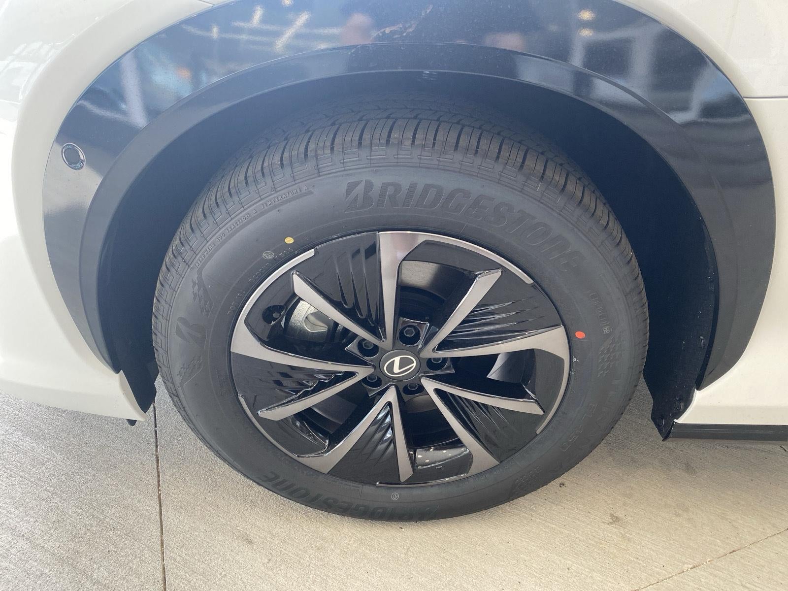 2026 Lexus RZ 450e PREMIUM AWD