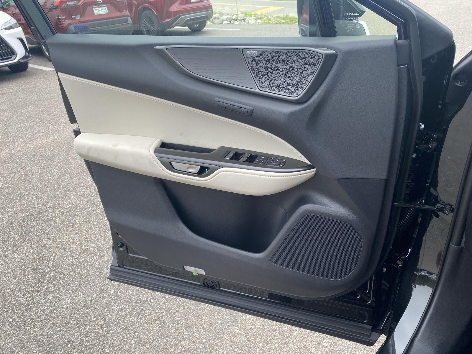 2026 Lexus NX 450h+ LUXURY AWD LUXURY AWD
