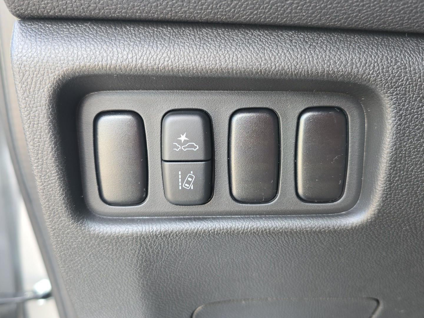 2026 Mitsubishi Outlander Sport ES