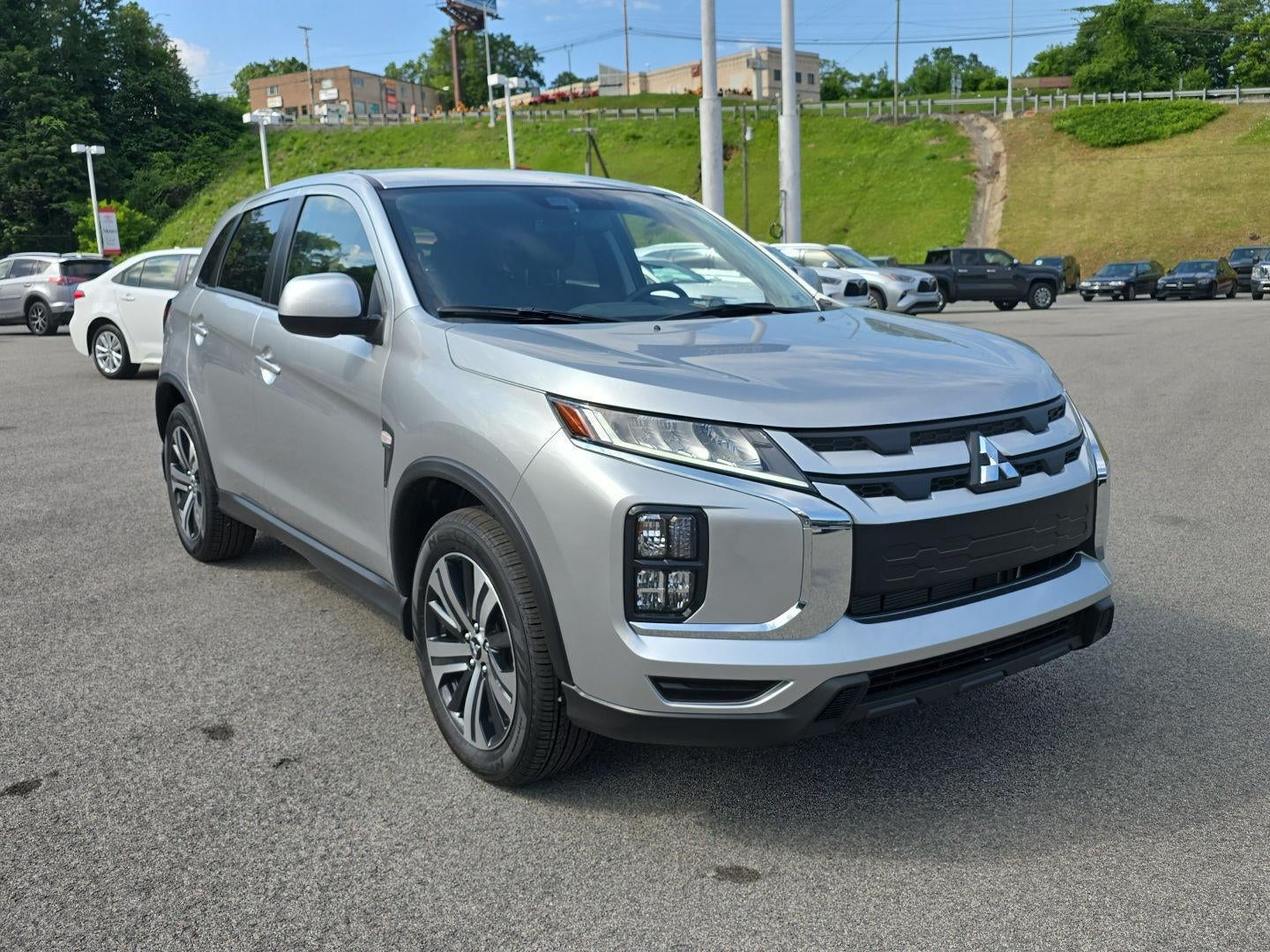 2026 Mitsubishi Outlander Sport ES