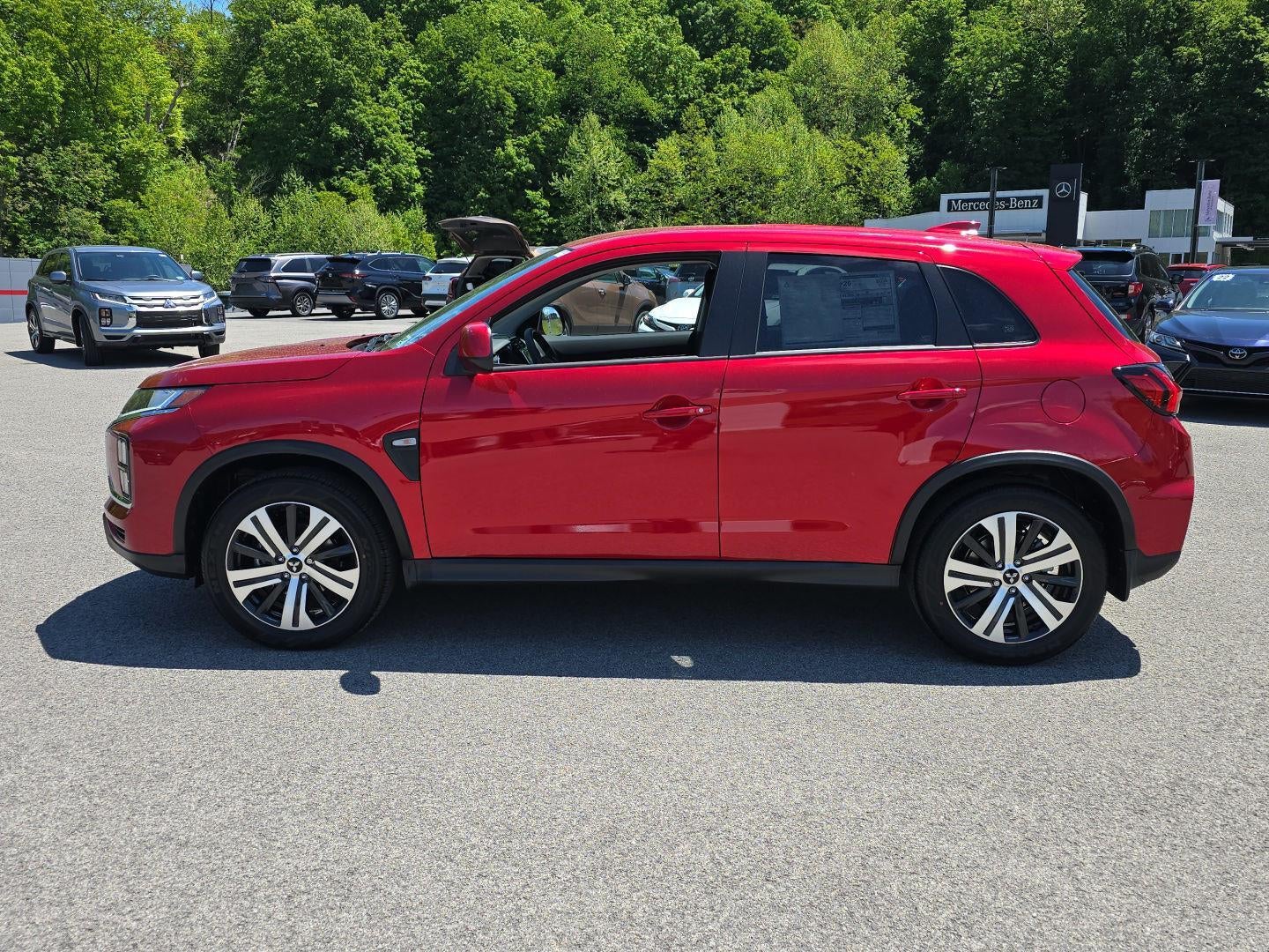2026 Mitsubishi Outlander Sport ES