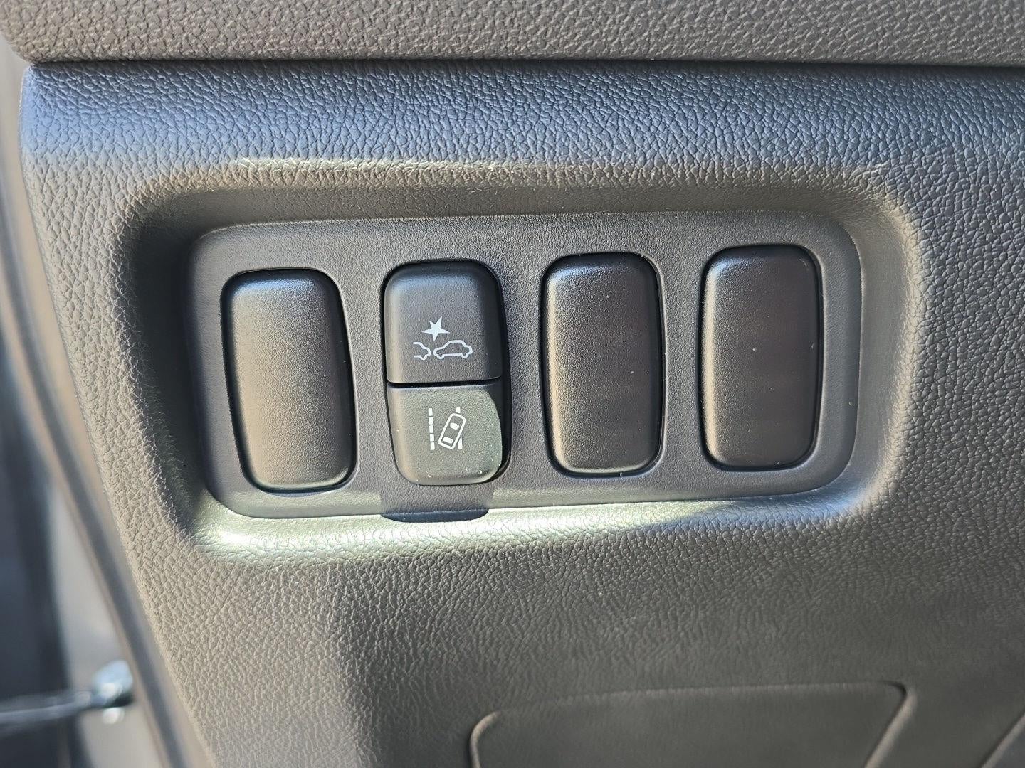 2026 Mitsubishi Outlander Sport ES
