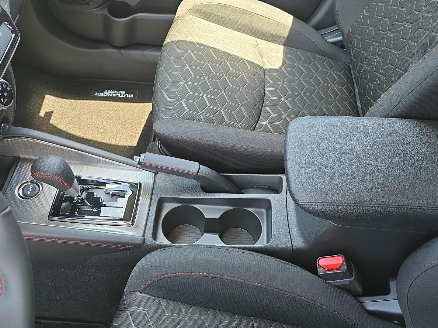 2026 Mitsubishi Outlander Sport LE