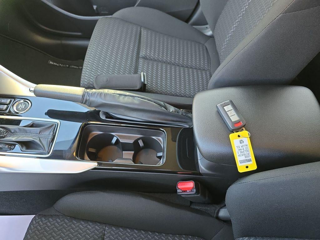 2026 Mitsubishi Eclipse Cross LE