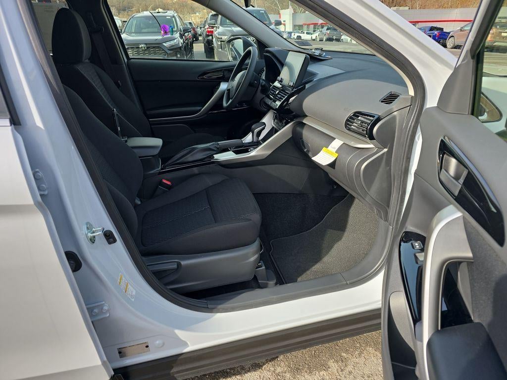 2026 Mitsubishi Eclipse Cross LE