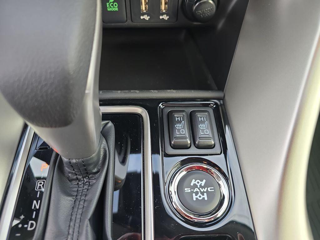 2026 Mitsubishi Eclipse Cross SE