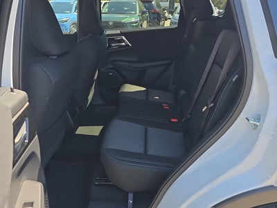 2026 Mitsubishi Outlander ES