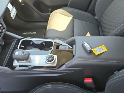 2026 Mitsubishi Outlander ES