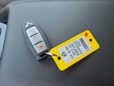 2026 Mitsubishi Outlander ES