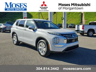 2026 Mitsubishi Outlander ES