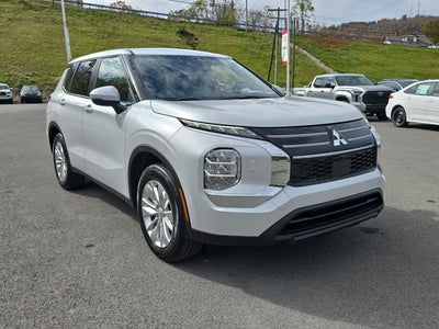 2027 Mitsubishi OUTLANDER ES S-AWC