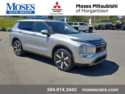 2026 Mitsubishi Outlander SE