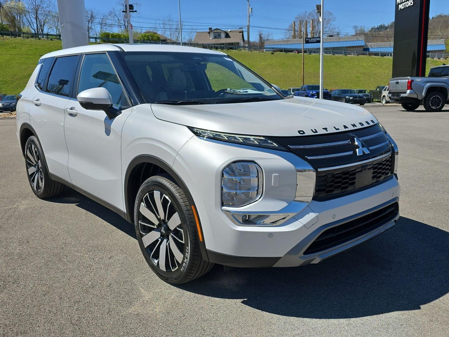 2026 Mitsubishi Outlander SE