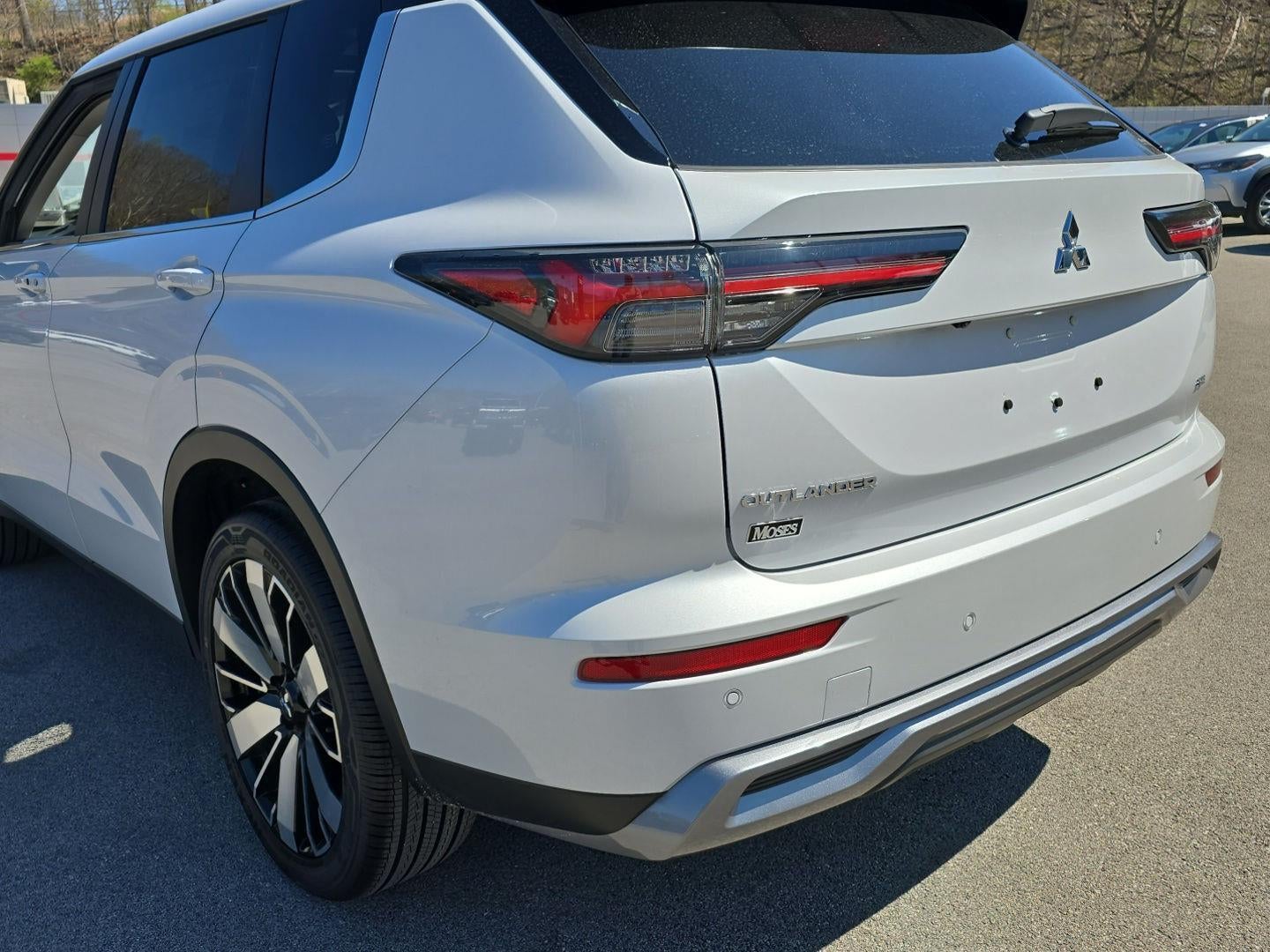 2026 Mitsubishi Outlander SE