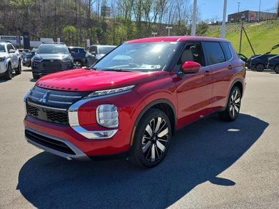 2026 Mitsubishi Outlander SE