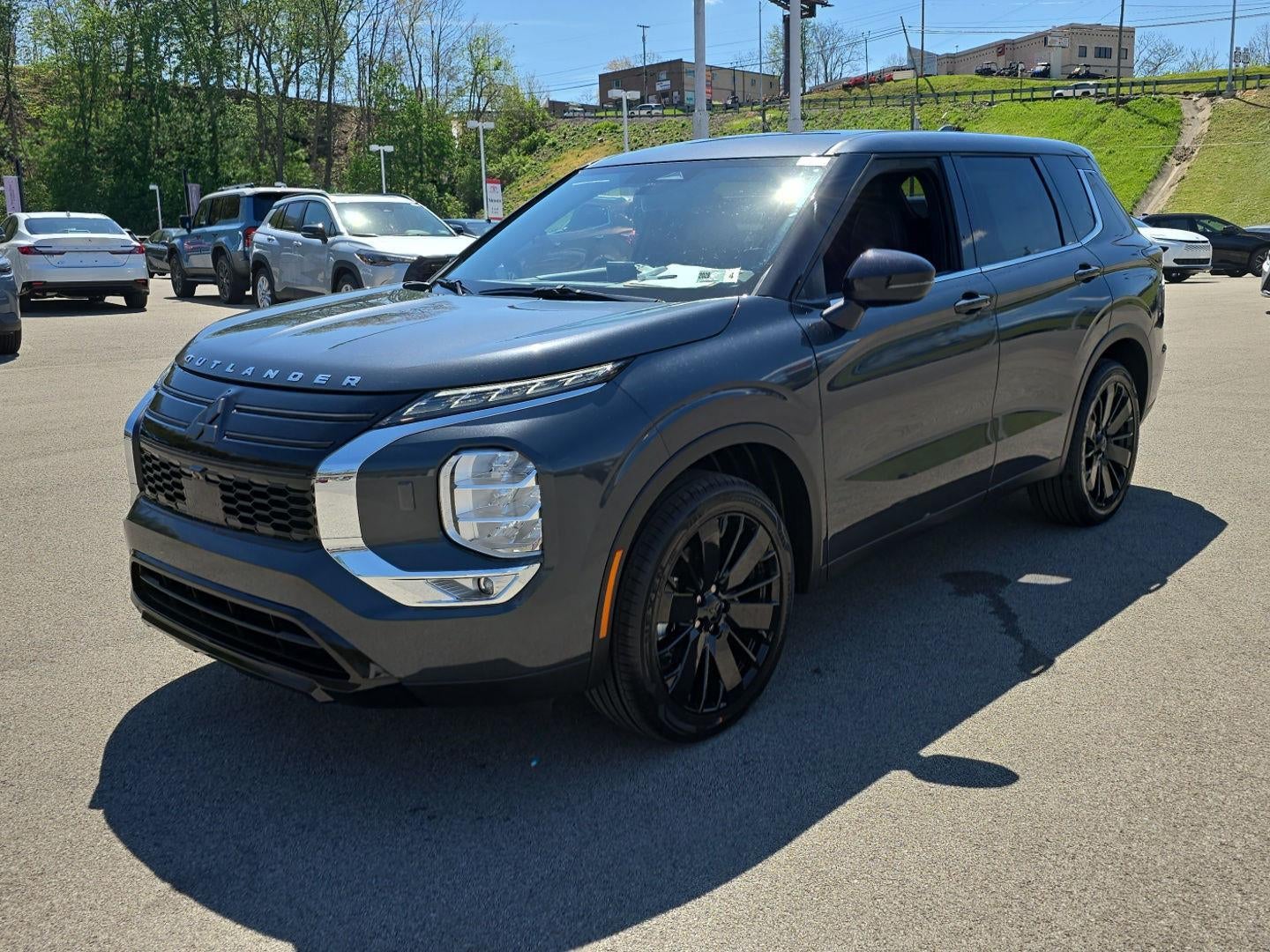 2026 Mitsubishi OUTLANDER LE S-AWC