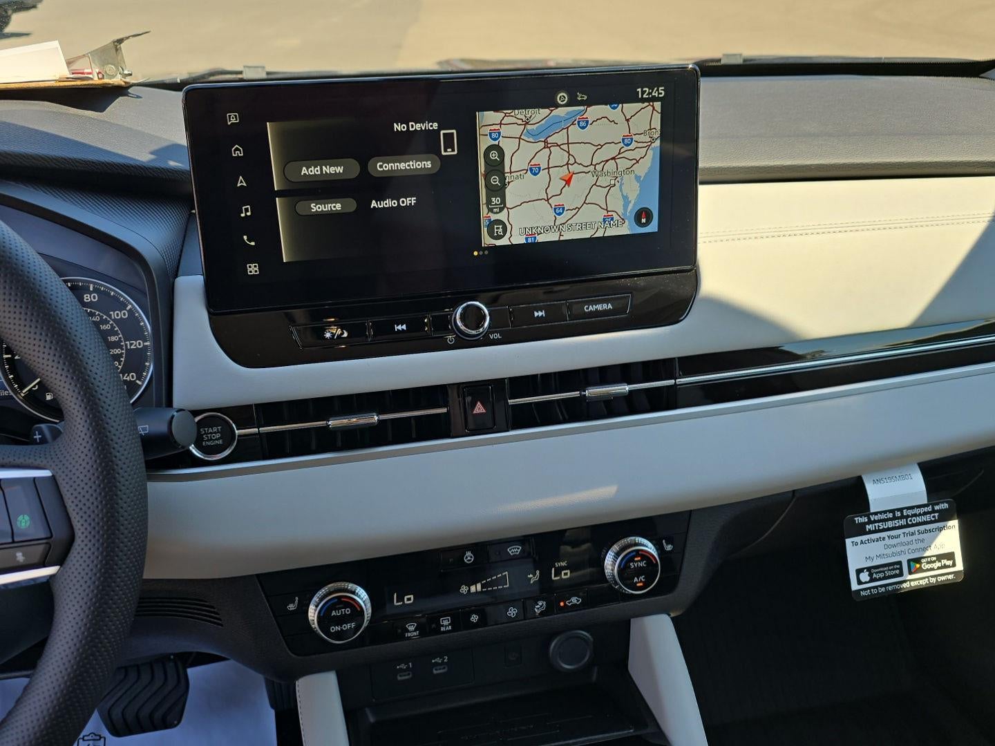 2026 Mitsubishi Outlander SE