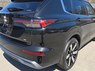2026 Mitsubishi Outlander SE