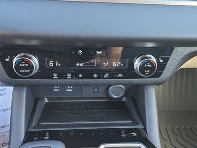 2026 Mitsubishi Outlander LE