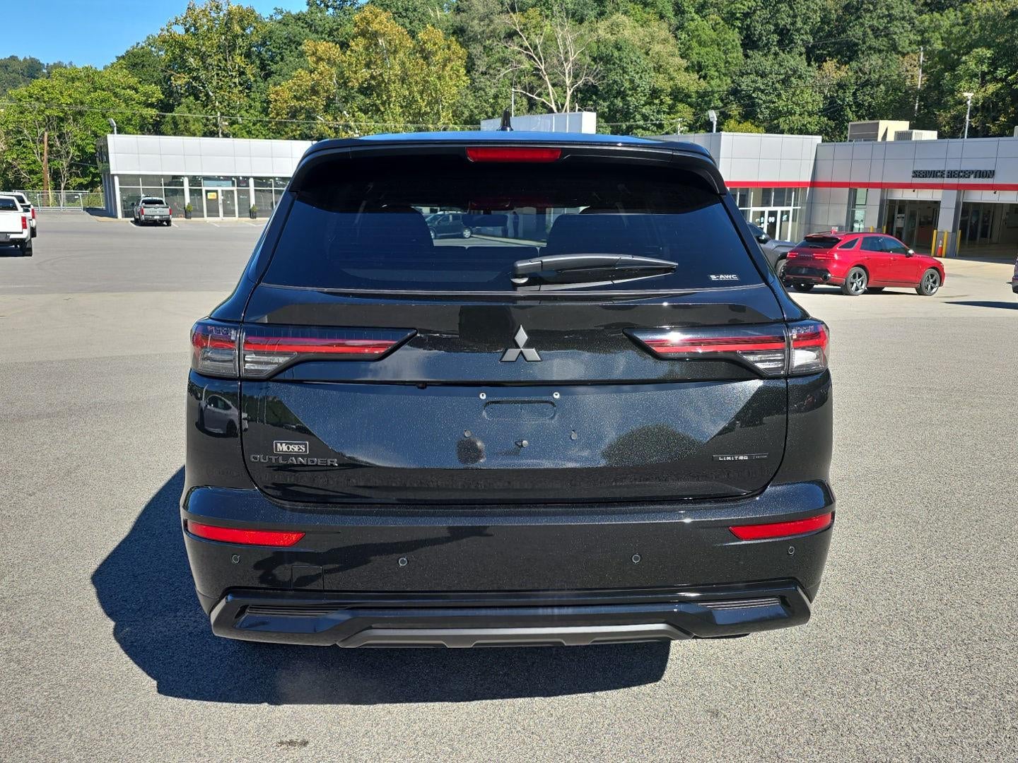 2026 Mitsubishi Outlander LE