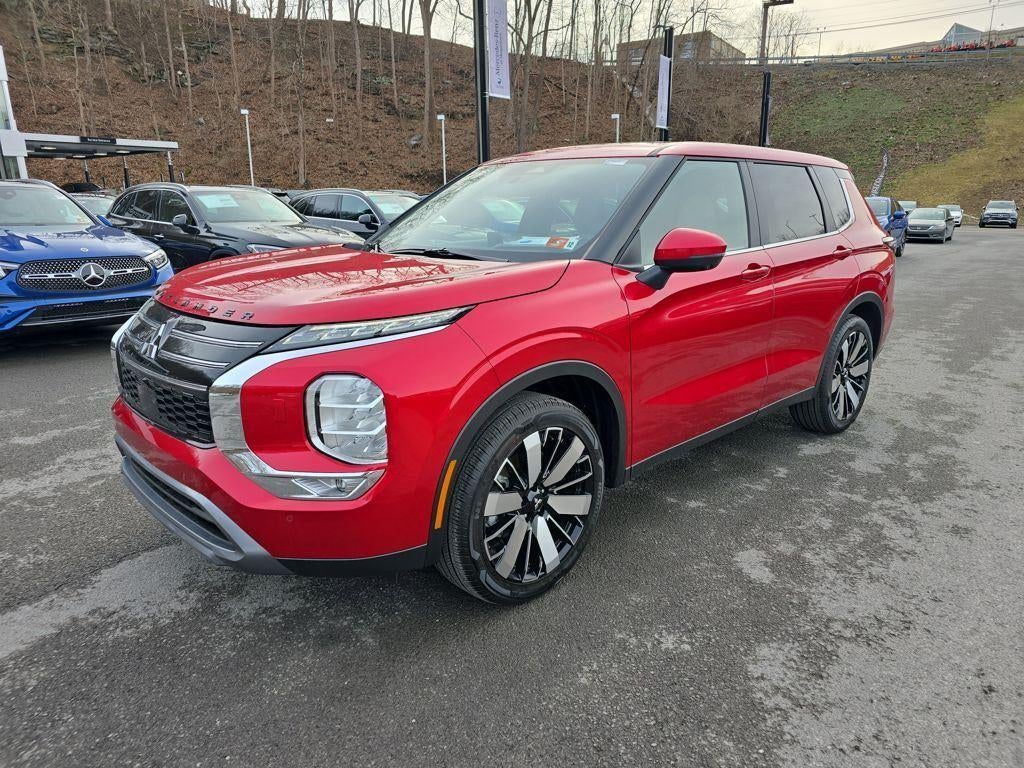 2026 Mitsubishi Outlander SE