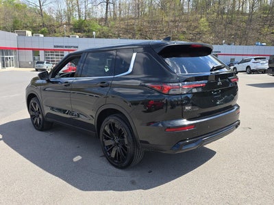 2026 Mitsubishi OUTLANDER LE S-AWC