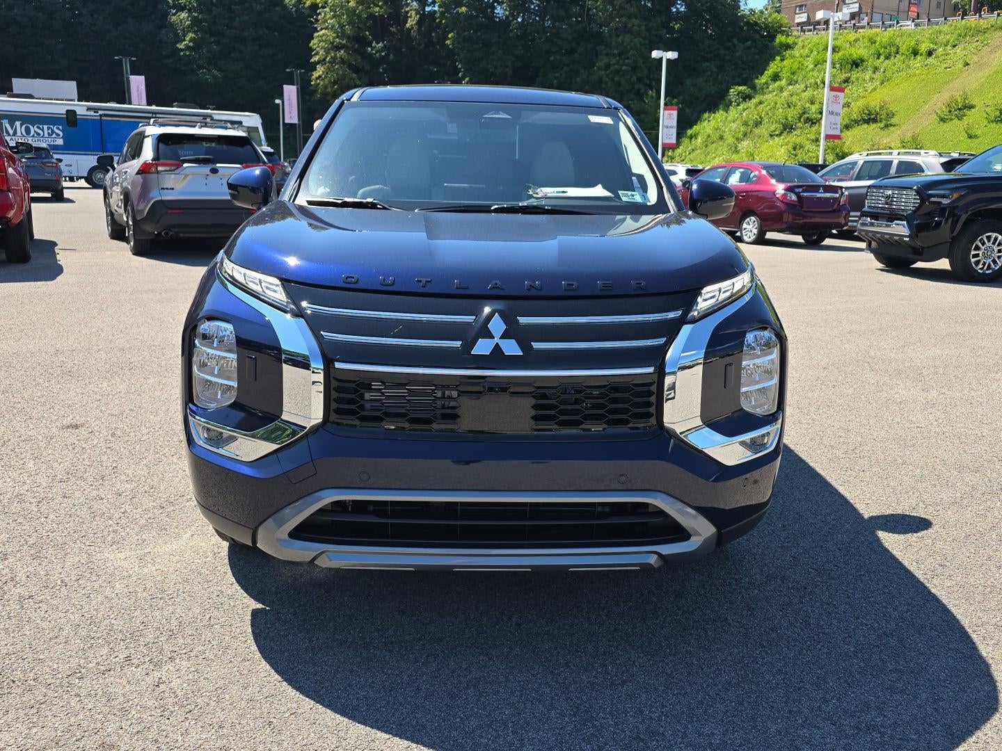 2026 Mitsubishi Outlander SE