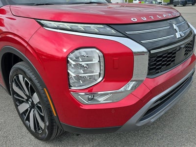 2026 Mitsubishi Outlander SE