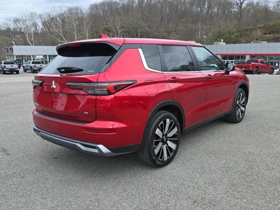 2026 Mitsubishi Outlander SE