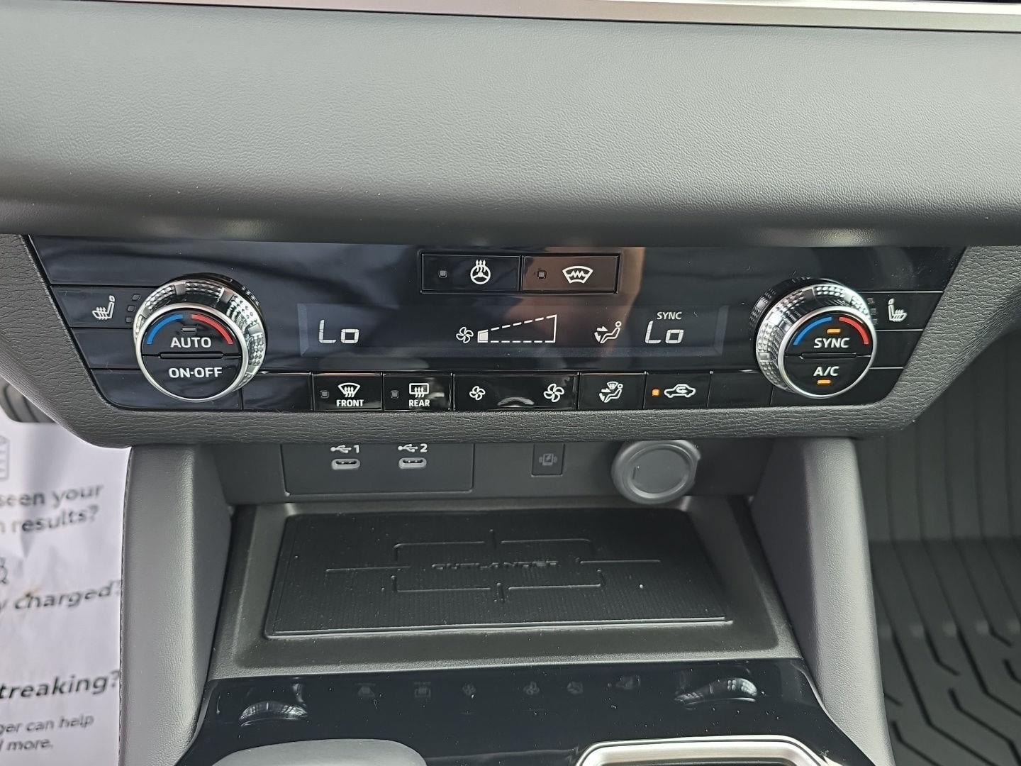 2026 Mitsubishi Outlander LE