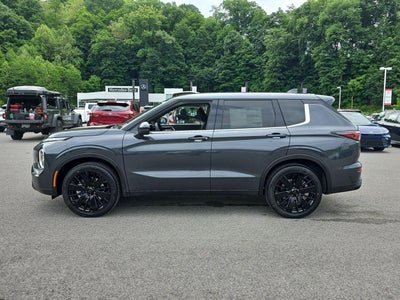 2026 Mitsubishi Outlander LE