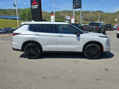 2026 Mitsubishi OUTLANDER LE S-AWC