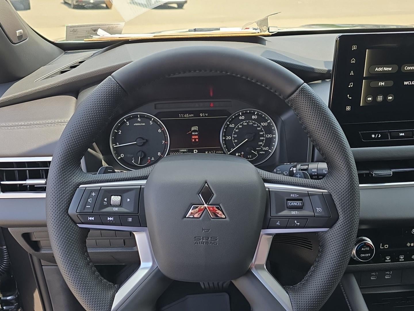 2026 Mitsubishi Outlander LE