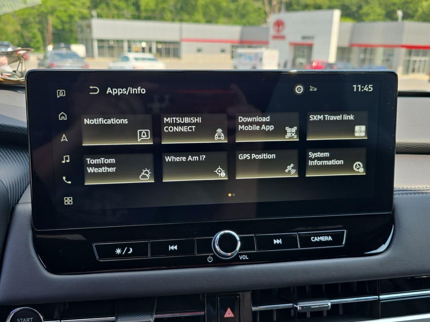 2026 Mitsubishi Outlander LE
