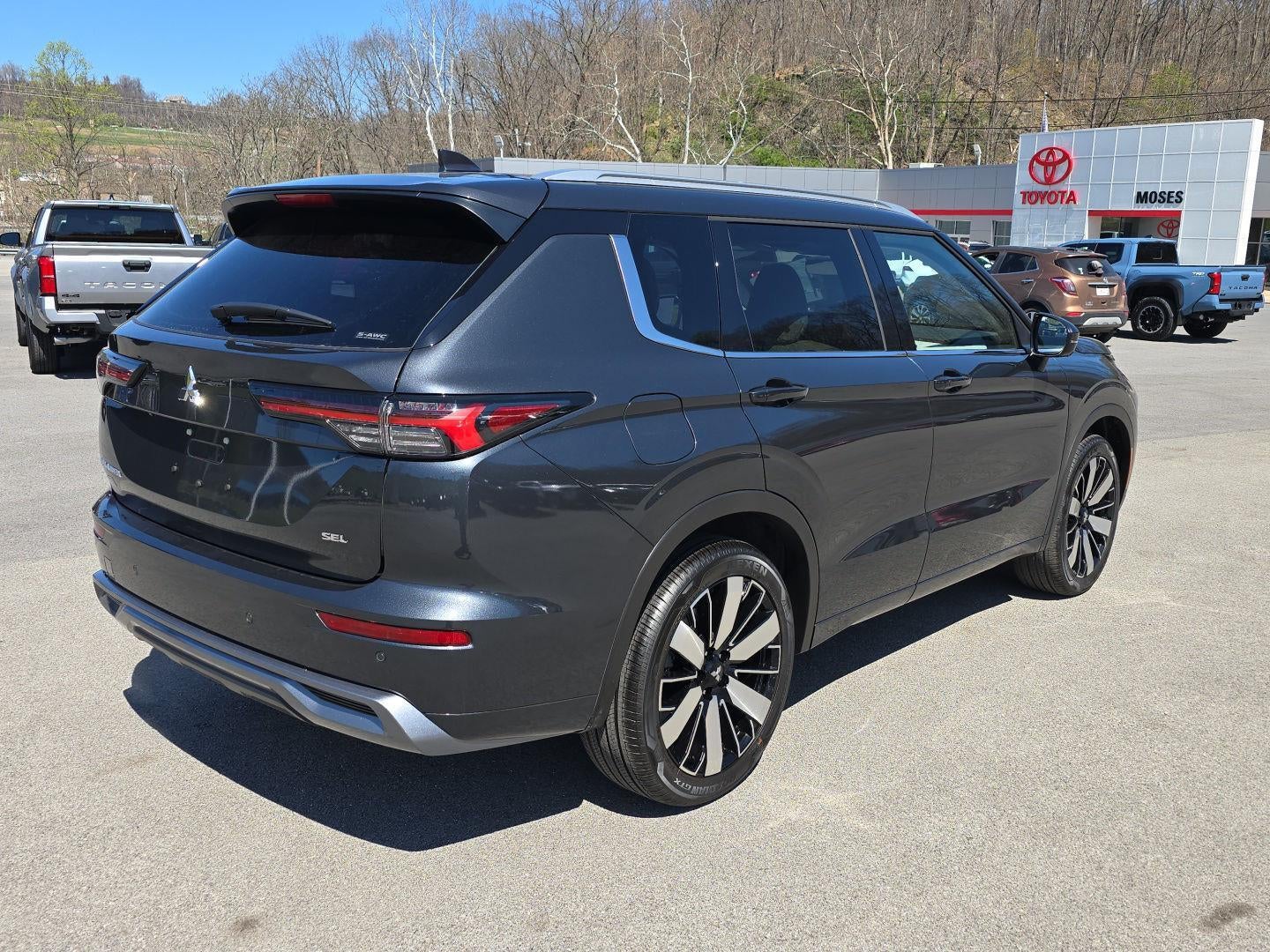 2026 Mitsubishi Outlander SEL