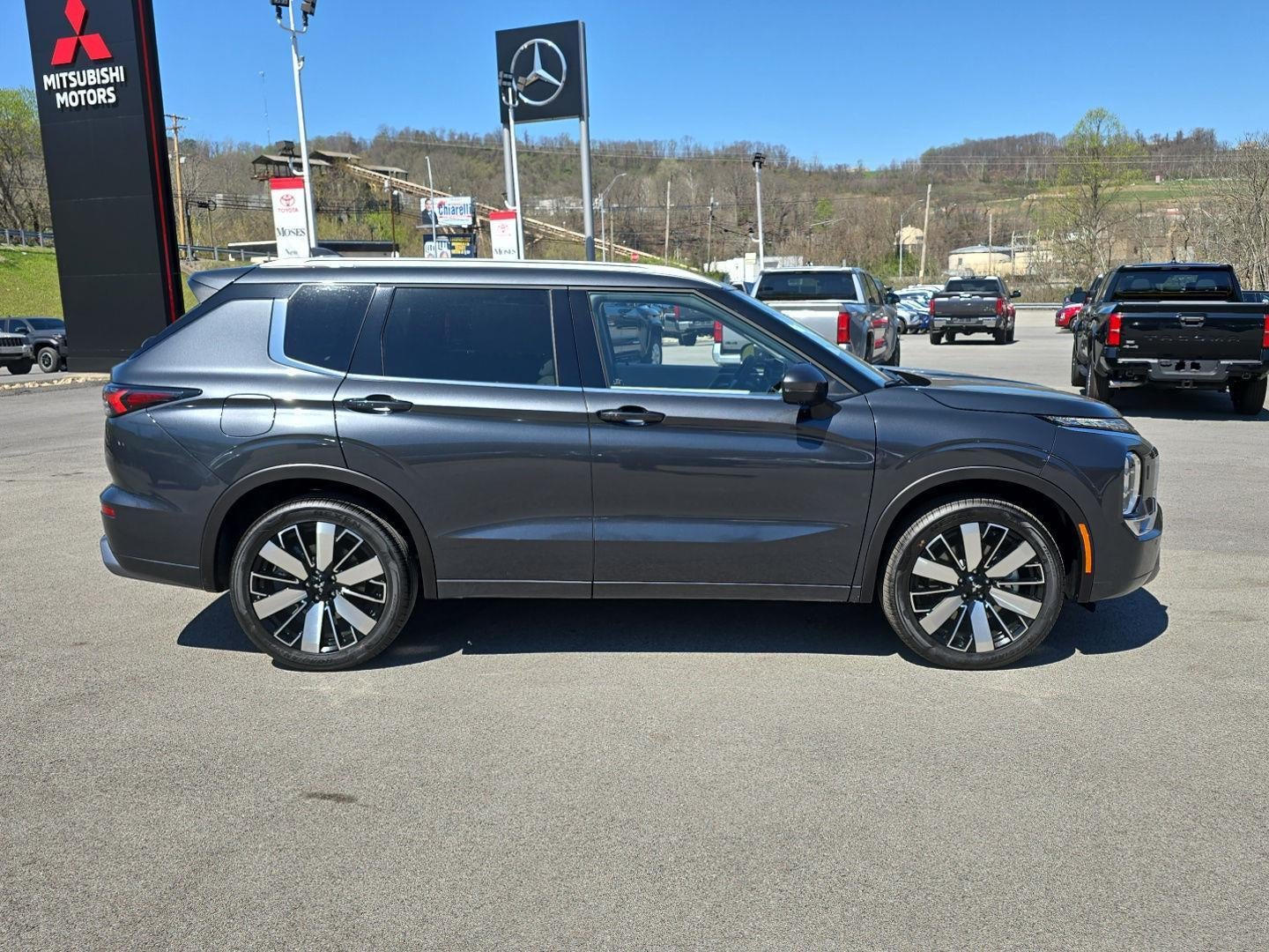 2026 Mitsubishi Outlander SEL