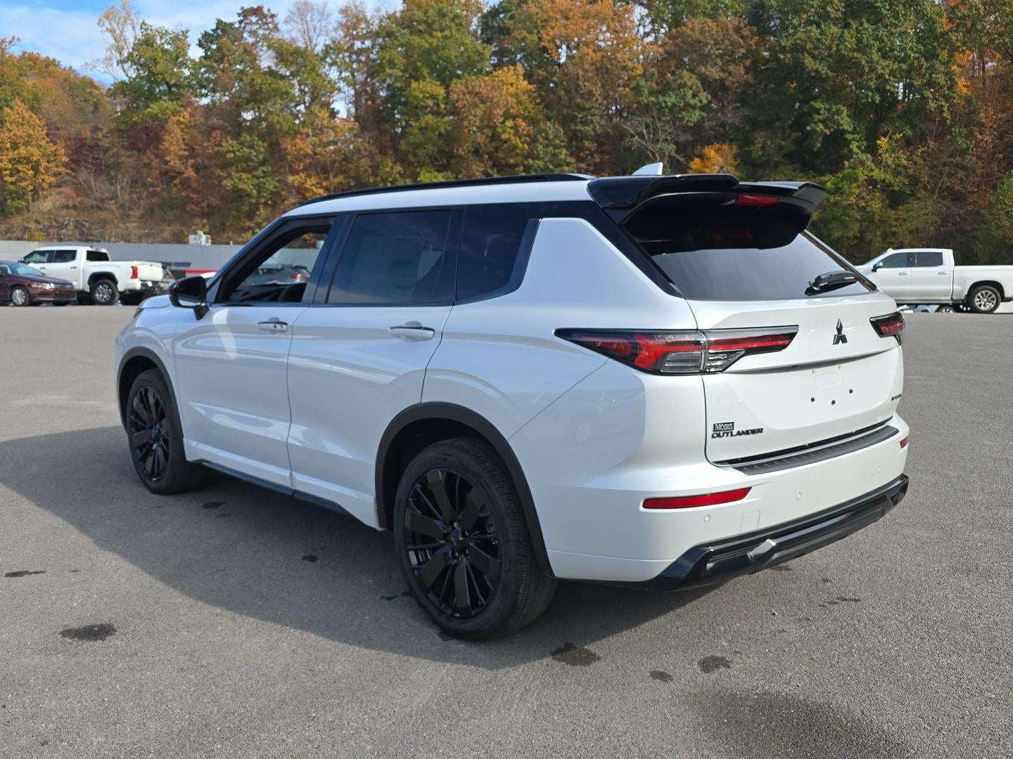 2027 Mitsubishi OUTLANDER BLACK EDITION S-AWC