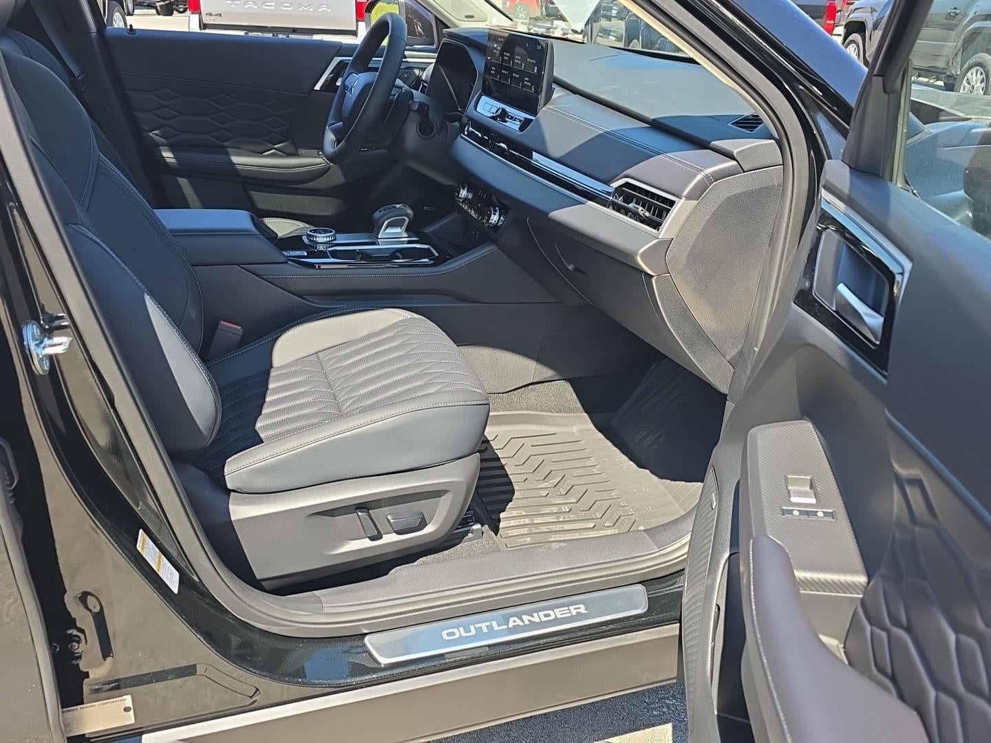 2026 Mitsubishi Outlander SEL