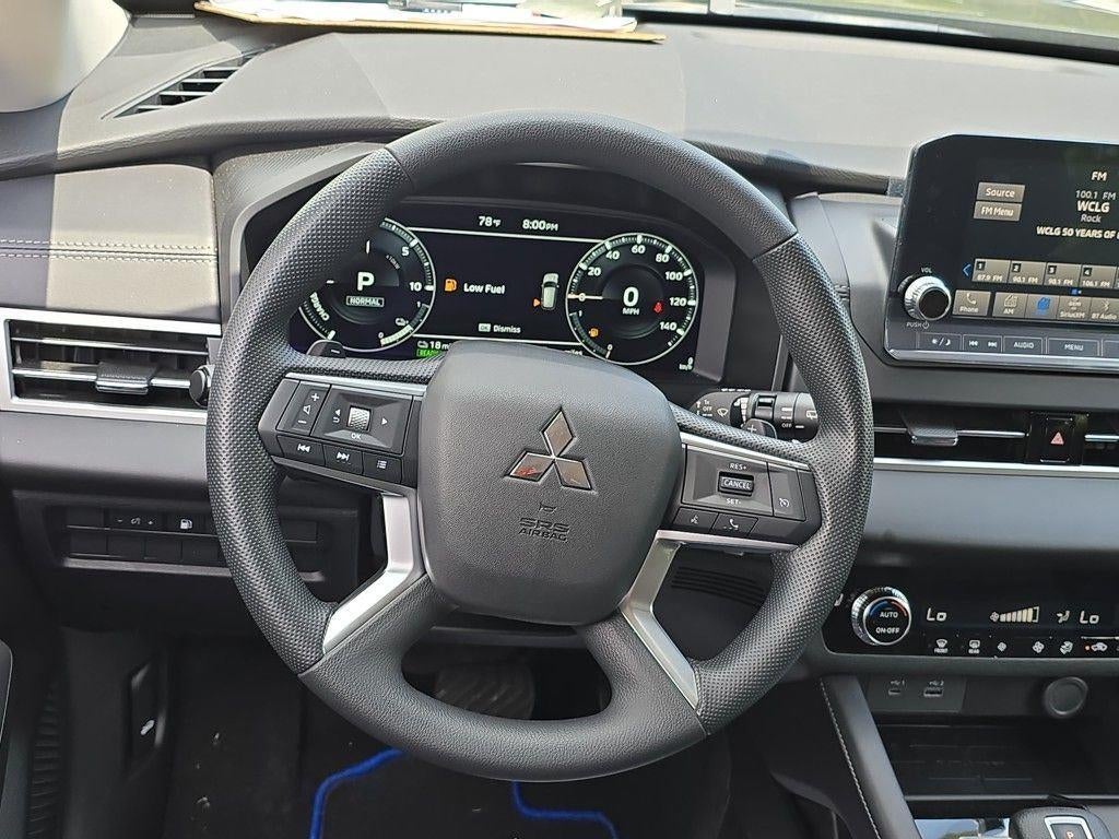 2025 Mitsubishi Outlander Plug-In Hybrid ES