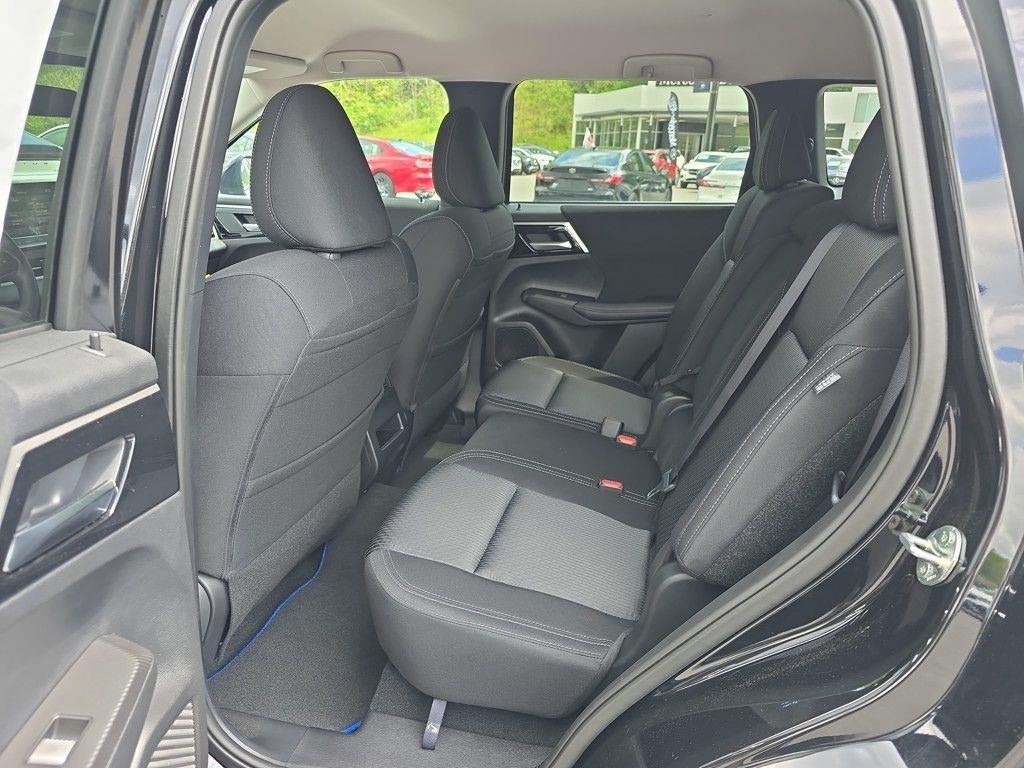 2025 Mitsubishi Outlander Plug-In Hybrid ES