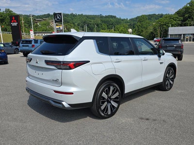 2026 Mitsubishi Outlander Plug-In Hybrid SE